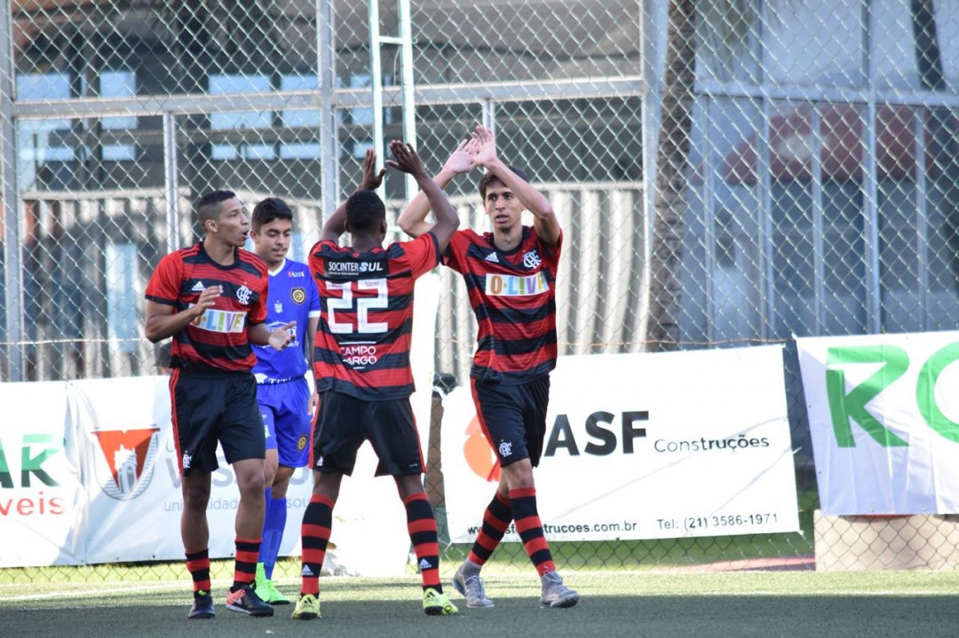 FLAMENGO CIRúRGICO NA ESTREIA DO RIO-SãO PAULO DE FUT7