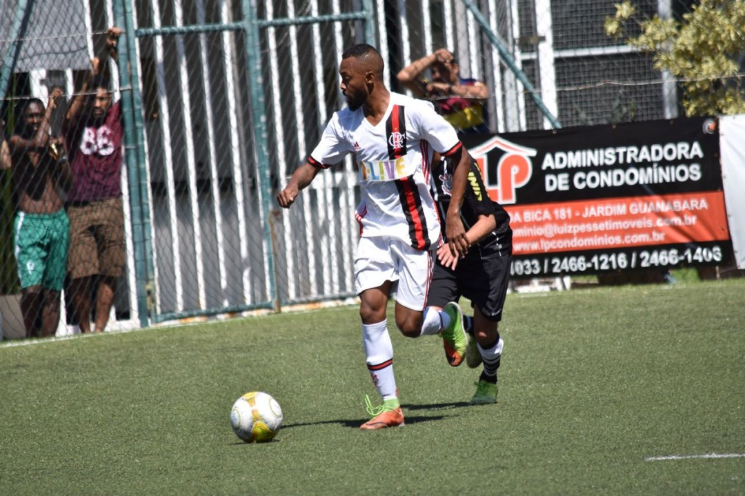 FLAMENGO VENCE O CLáSSICO