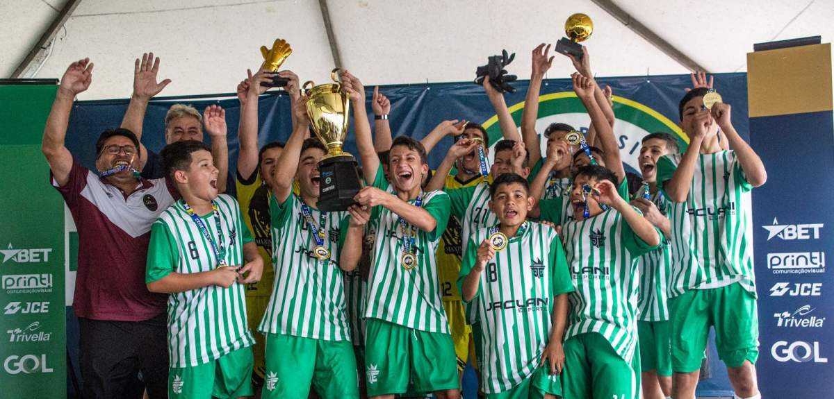 O SANTA TEREZA DO OESTE É O CAMPEÃO DA COPA DO BRASIL DE BASE SUB-13 2022